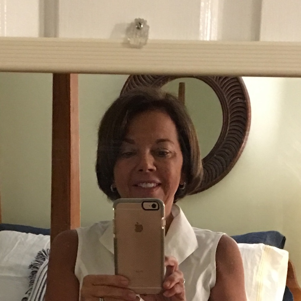 Meet your Posher, Loretta